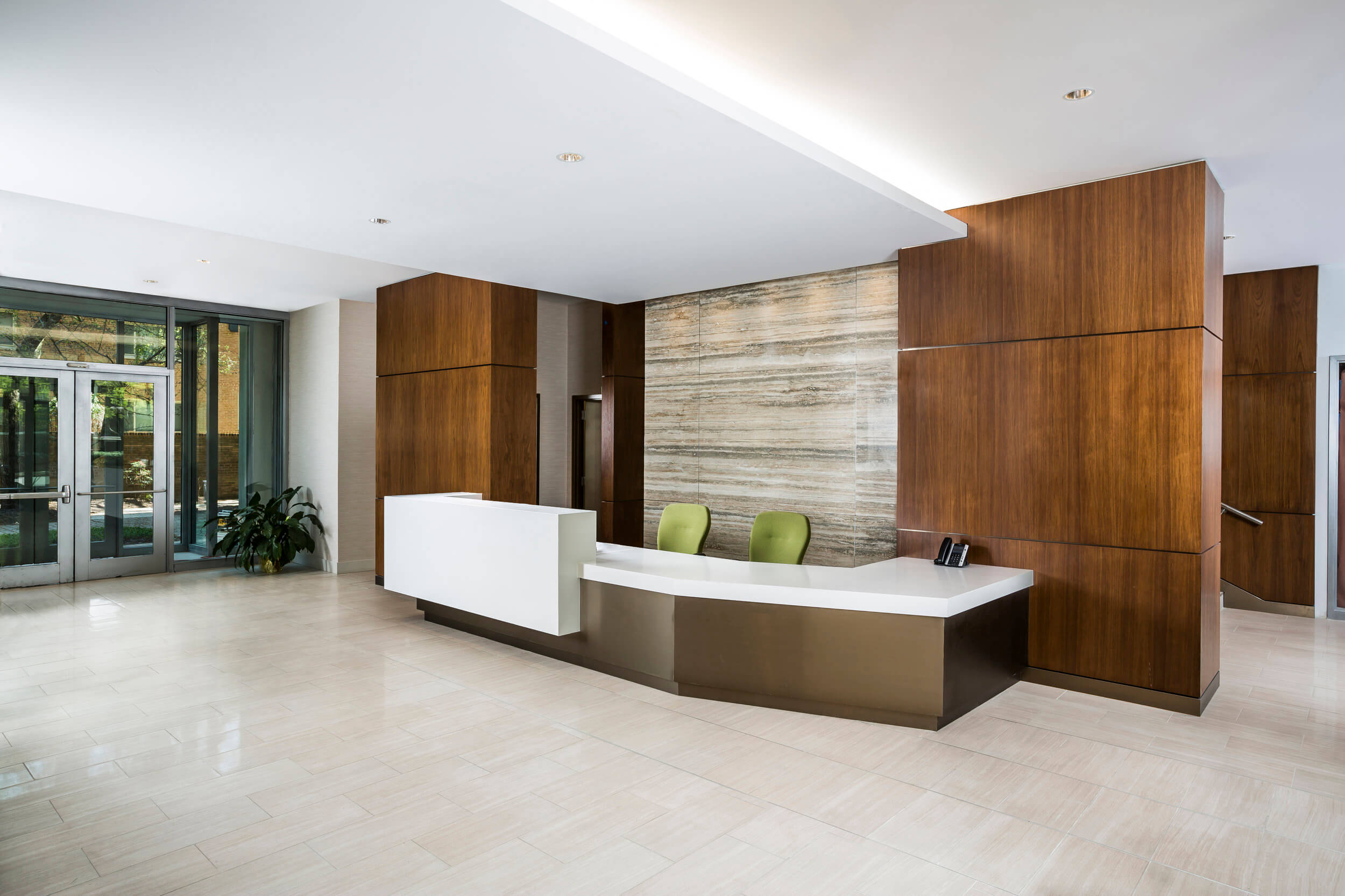 2200 Columbia Pike Welcome Desk